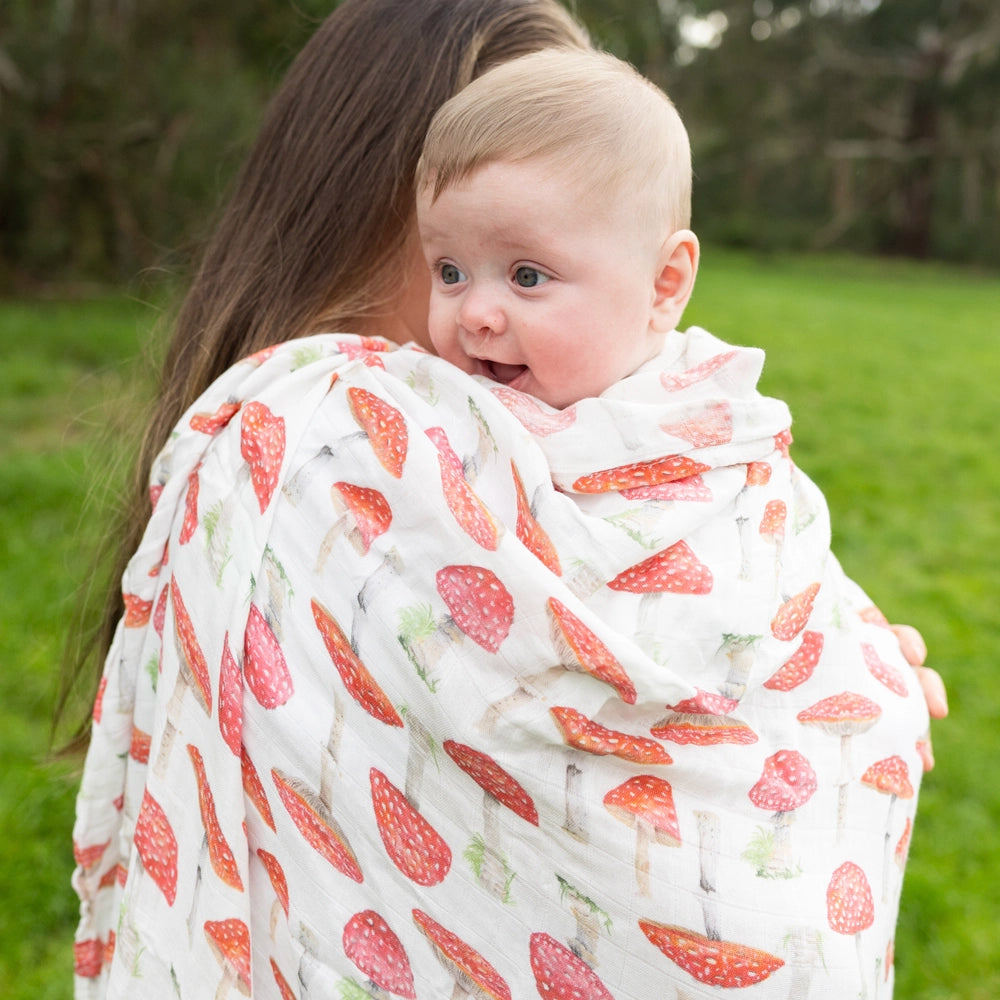 Swaddle - Red Caps.
