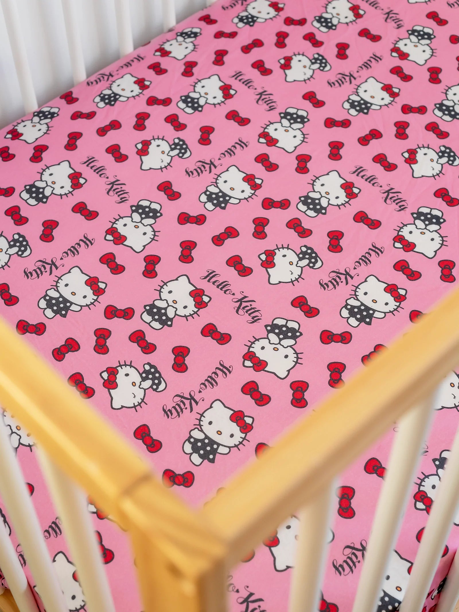 Hello Kitty Polka Dot Cot Sheet